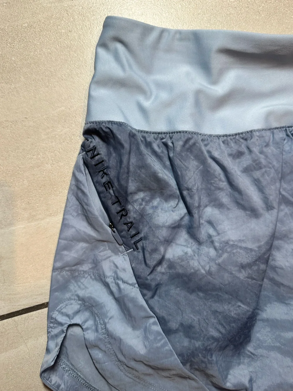 Nike Trail Repel Mid-Rise 3” lined Running short Women Large blue